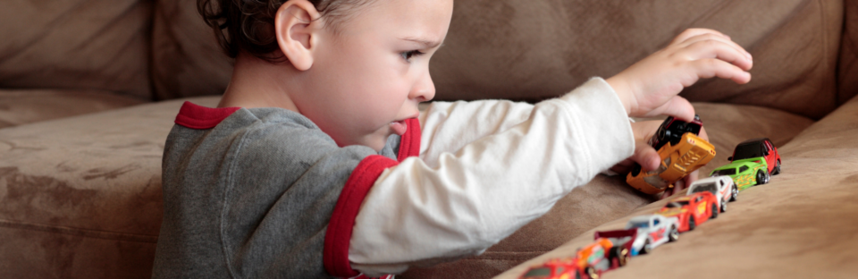 حرکات تکراری اوتیسم شمشیری مهرآباد